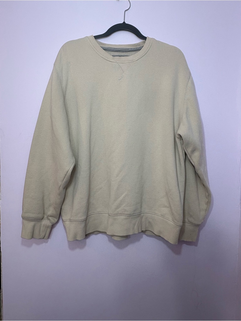 Izod Men's Crewneck Sweatshirt - Cream
